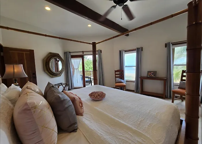 Apartment Indigo Belize 1b